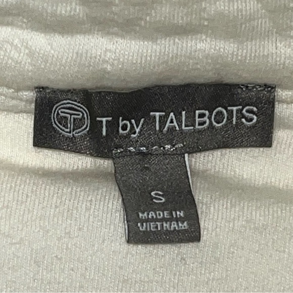 T by Talbots Zip Up Cream  Small Vest‎ - Picture 4 of 9